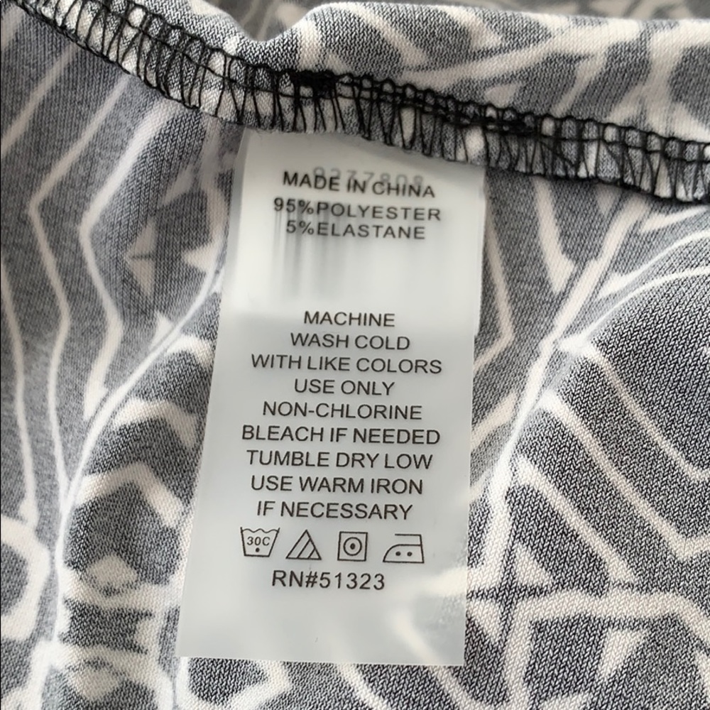 Vince Camuto wide leg pants - Picture 3 of 3